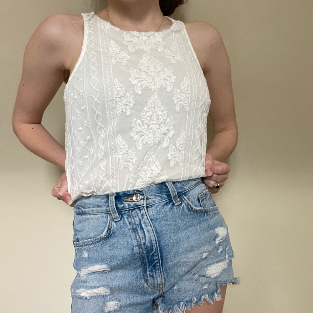 Vintage embroidered white high neck tank shirt xs